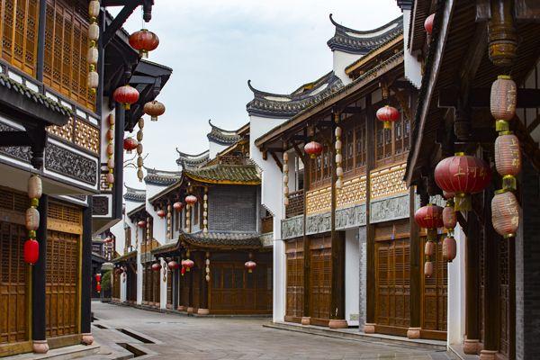 沙特王室是个什么样的家族？暗流涌动下是权力、欲望、利益